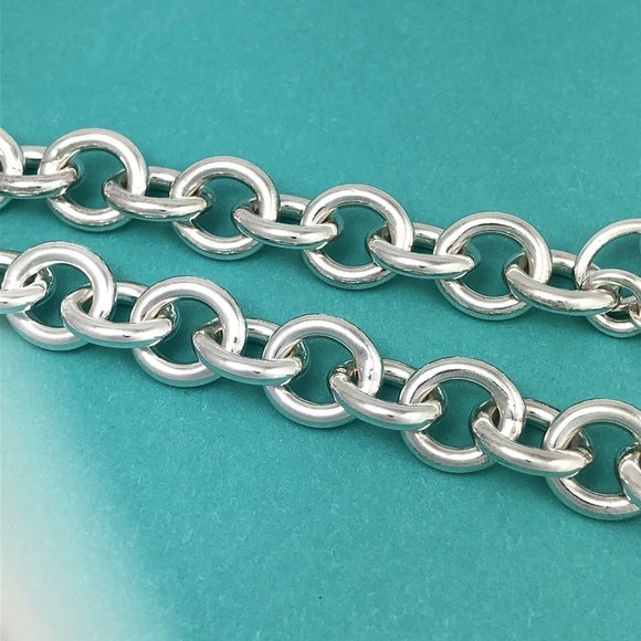 Tiffany & Co Blank Heart Tag Toggle Charm Bracelet in Sterling Silver - Picture 11 of 11